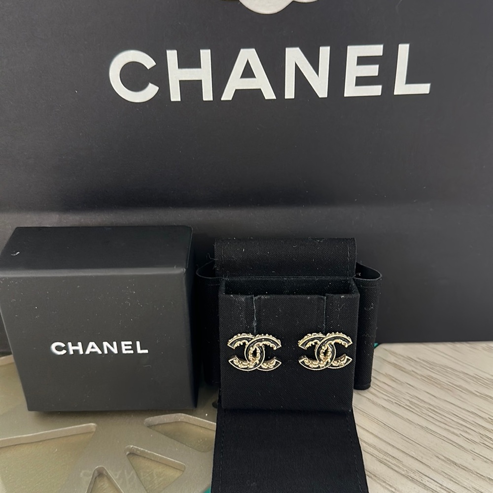 Chanel Black and Gold Stud Earrings